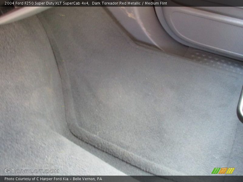 Dark Toreador Red Metallic / Medium Flint 2004 Ford F250 Super Duty XLT SuperCab 4x4