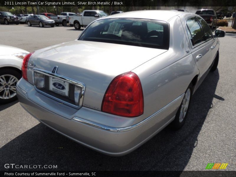 Silver Birch Metallic / Black 2011 Lincoln Town Car Signature Limited