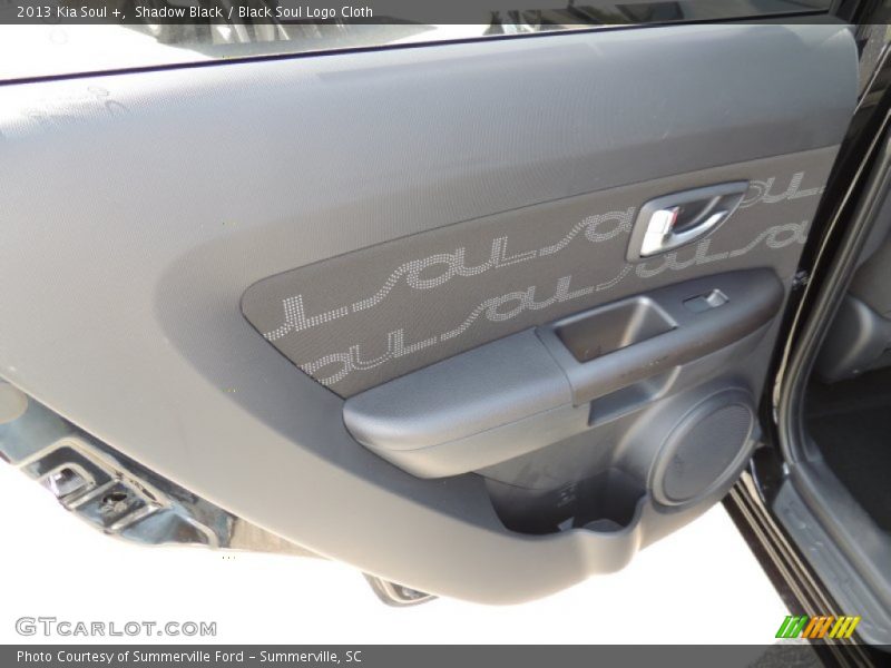 Shadow Black / Black Soul Logo Cloth 2013 Kia Soul +