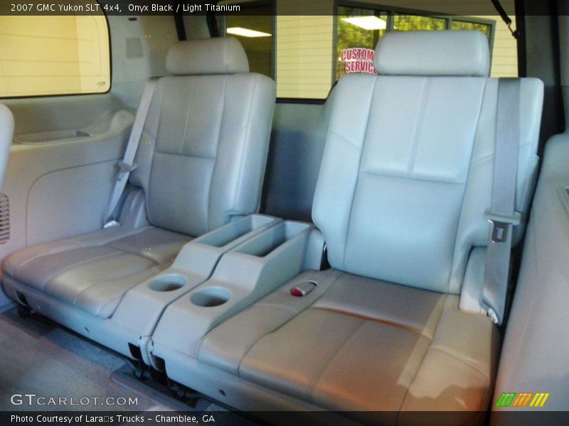 Onyx Black / Light Titanium 2007 GMC Yukon SLT 4x4