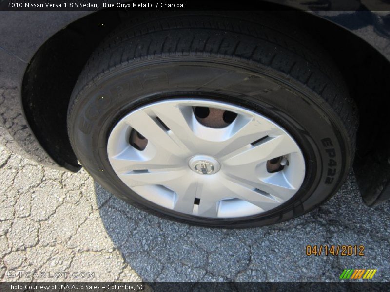 Blue Onyx Metallic / Charcoal 2010 Nissan Versa 1.8 S Sedan