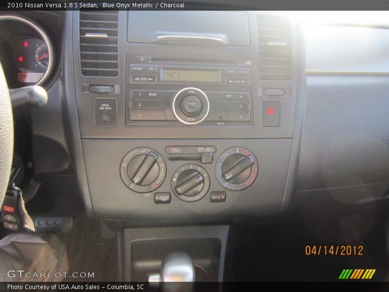 Blue Onyx Metallic / Charcoal 2010 Nissan Versa 1.8 S Sedan
