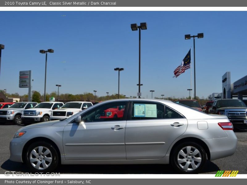 Classic Silver Metallic / Dark Charcoal 2010 Toyota Camry LE