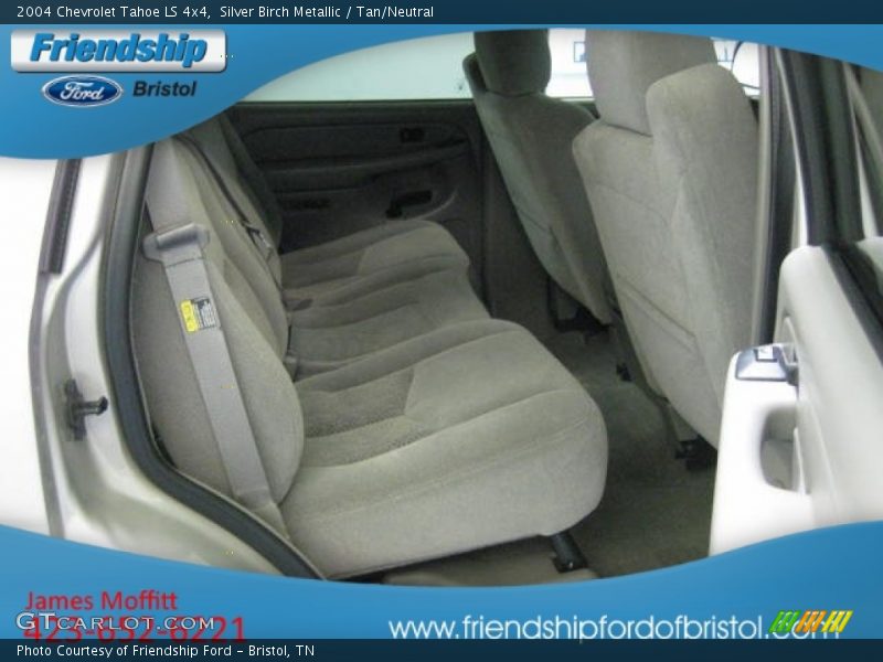 Silver Birch Metallic / Tan/Neutral 2004 Chevrolet Tahoe LS 4x4