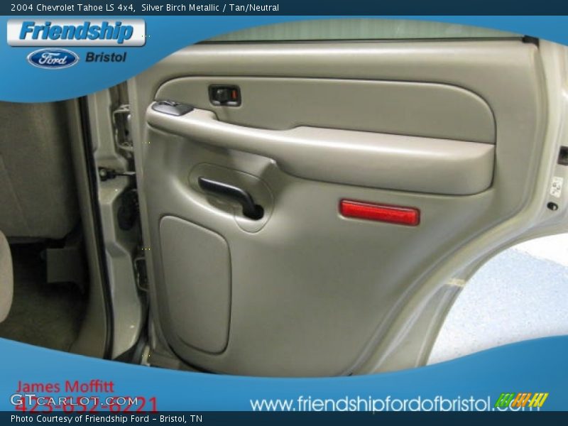 Silver Birch Metallic / Tan/Neutral 2004 Chevrolet Tahoe LS 4x4