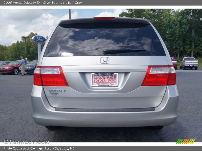 Silver Pearl Metallic / Gray 2006 Honda Odyssey EX