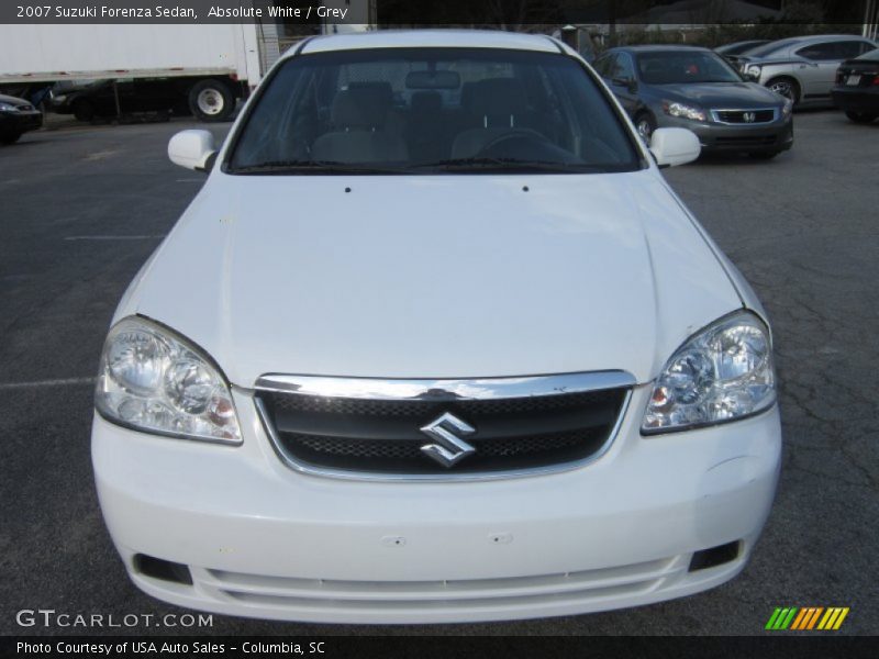 Absolute White / Grey 2007 Suzuki Forenza Sedan