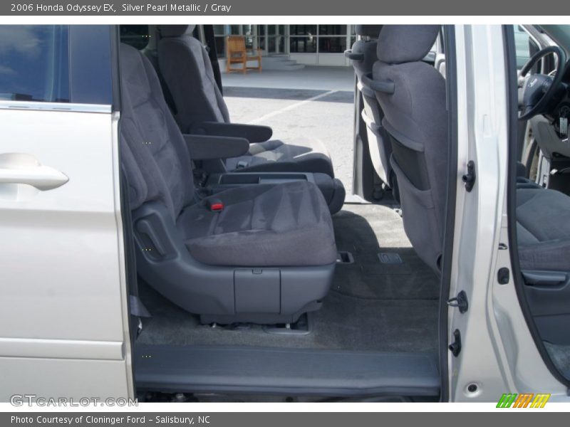 Silver Pearl Metallic / Gray 2006 Honda Odyssey EX
