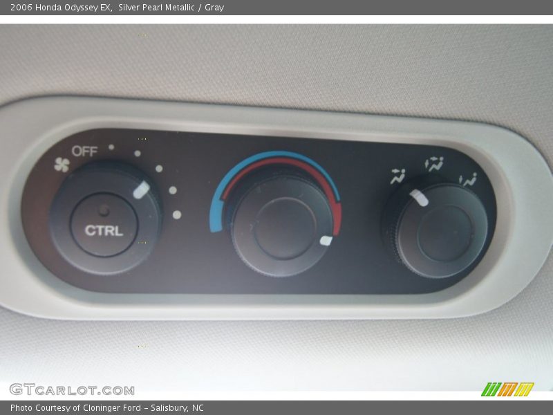 Silver Pearl Metallic / Gray 2006 Honda Odyssey EX