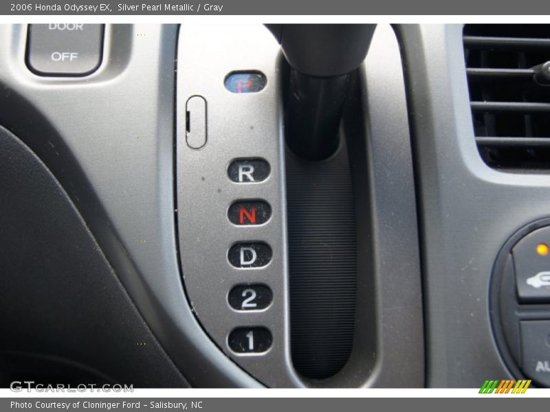 Silver Pearl Metallic / Gray 2006 Honda Odyssey EX