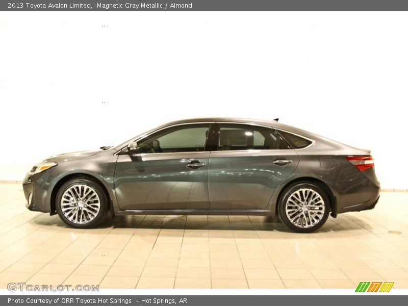 Magnetic Gray Metallic / Almond 2013 Toyota Avalon Limited