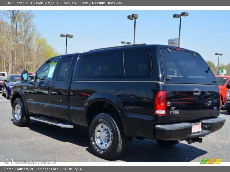 Black / Medium Flint Grey 2003 Ford F250 Super Duty XLT SuperCab