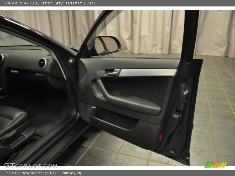 Meteor Grey Pearl Effect / Black 2009 Audi A3 2.0T