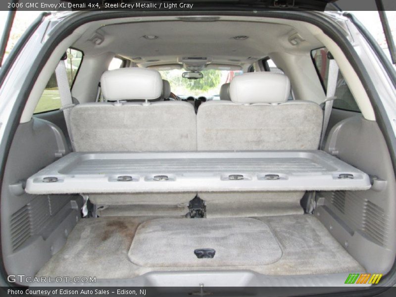  2006 Envoy XL Denali 4x4 Trunk