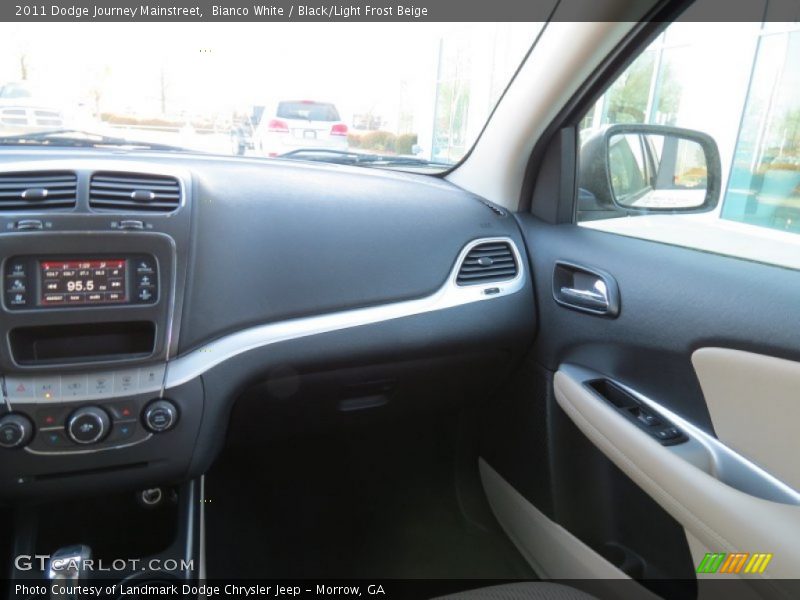 Bianco White / Black/Light Frost Beige 2011 Dodge Journey Mainstreet