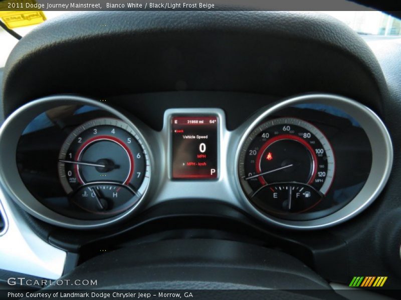 Bianco White / Black/Light Frost Beige 2011 Dodge Journey Mainstreet