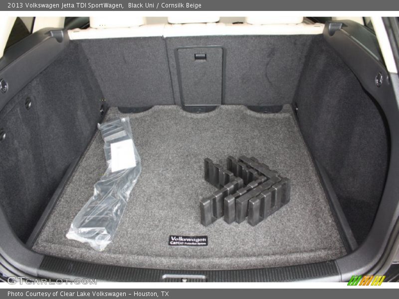 Black Uni / Cornsilk Beige 2013 Volkswagen Jetta TDI SportWagen