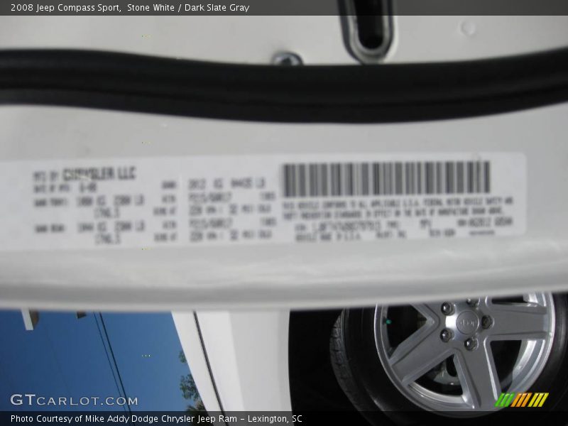 Stone White / Dark Slate Gray 2008 Jeep Compass Sport