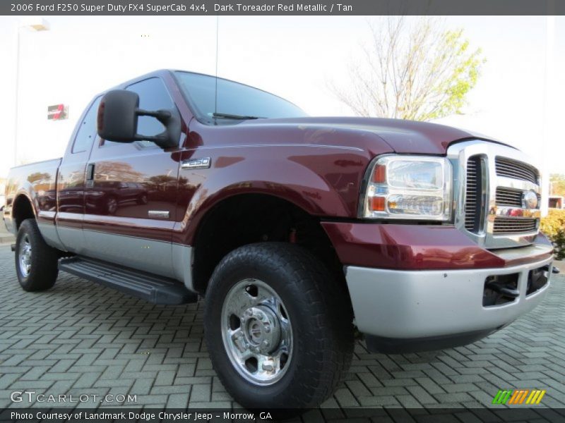Front 3/4 View of 2006 F250 Super Duty FX4 SuperCab 4x4