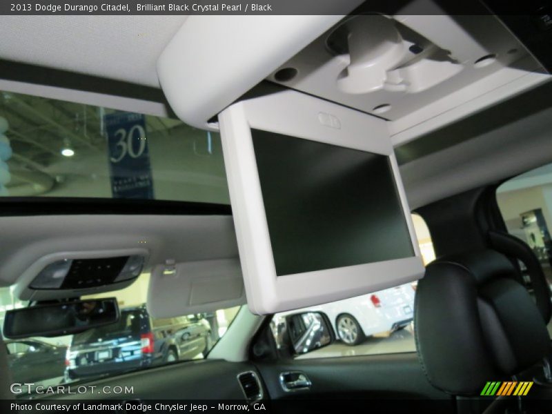 Entertainment System of 2013 Durango Citadel