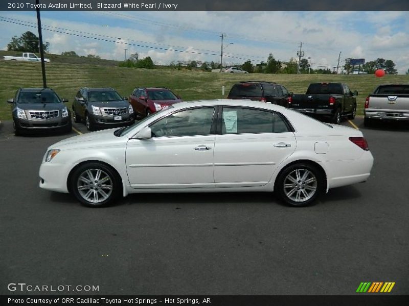 Blizzard White Pearl / Ivory 2010 Toyota Avalon Limited
