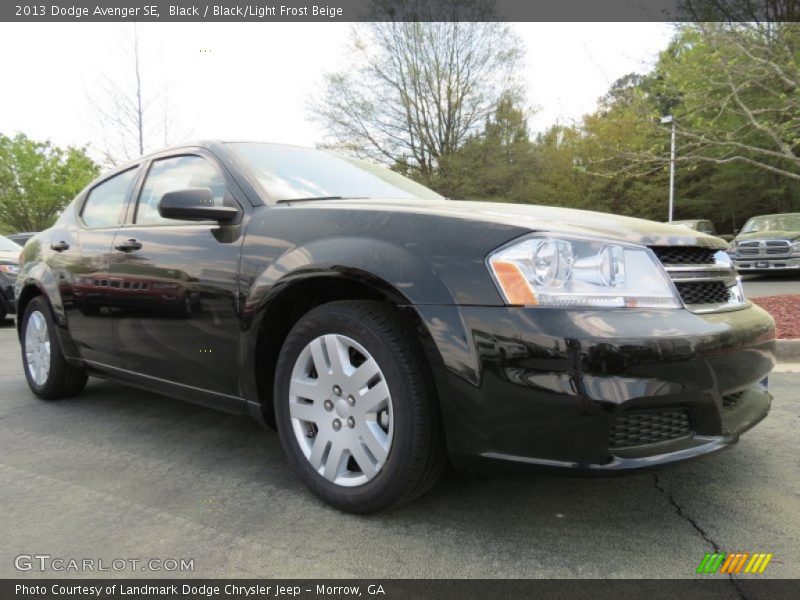 Black / Black/Light Frost Beige 2013 Dodge Avenger SE