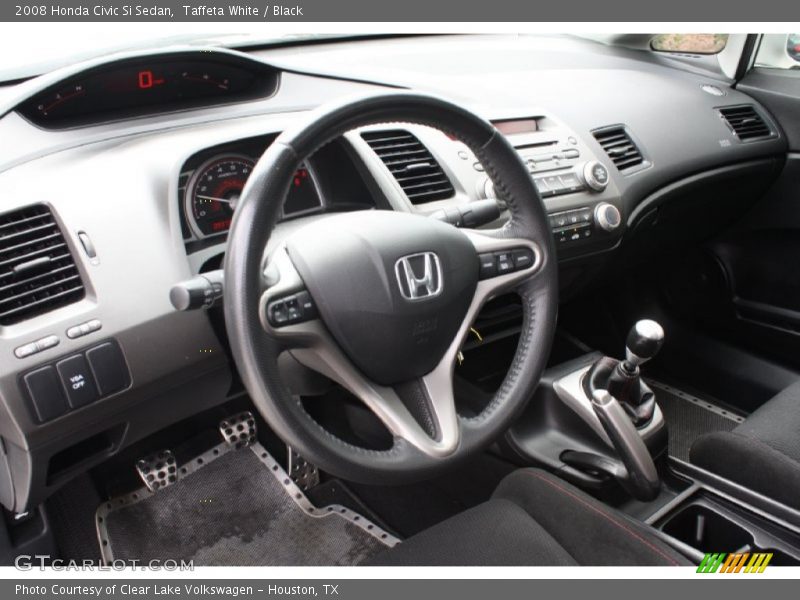 Dashboard of 2008 Civic Si Sedan
