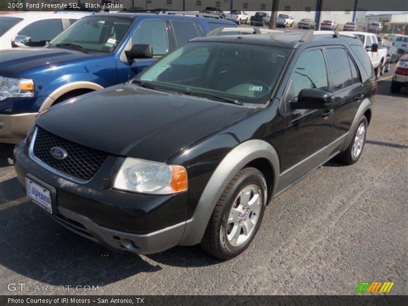 Black / Shale 2005 Ford Freestyle SEL