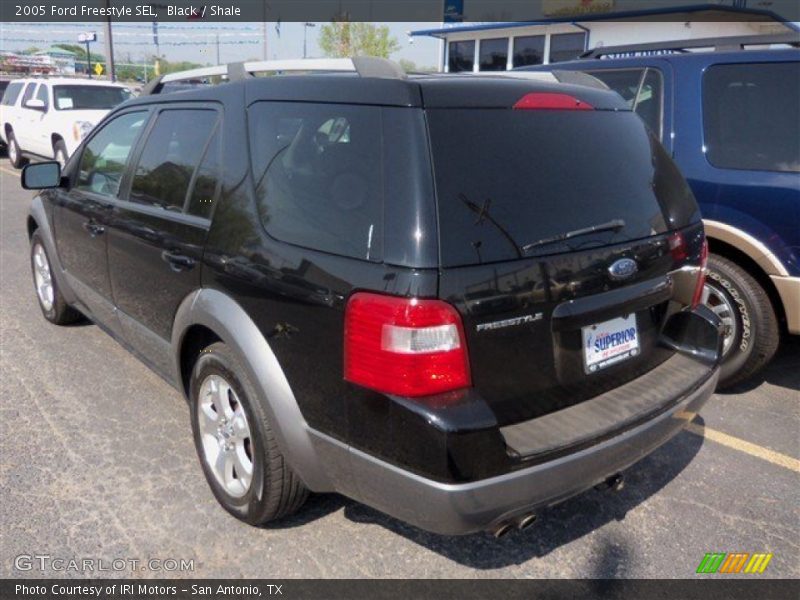 Black / Shale 2005 Ford Freestyle SEL