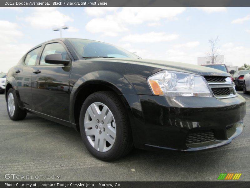 Black / Black/Light Frost Beige 2013 Dodge Avenger SE