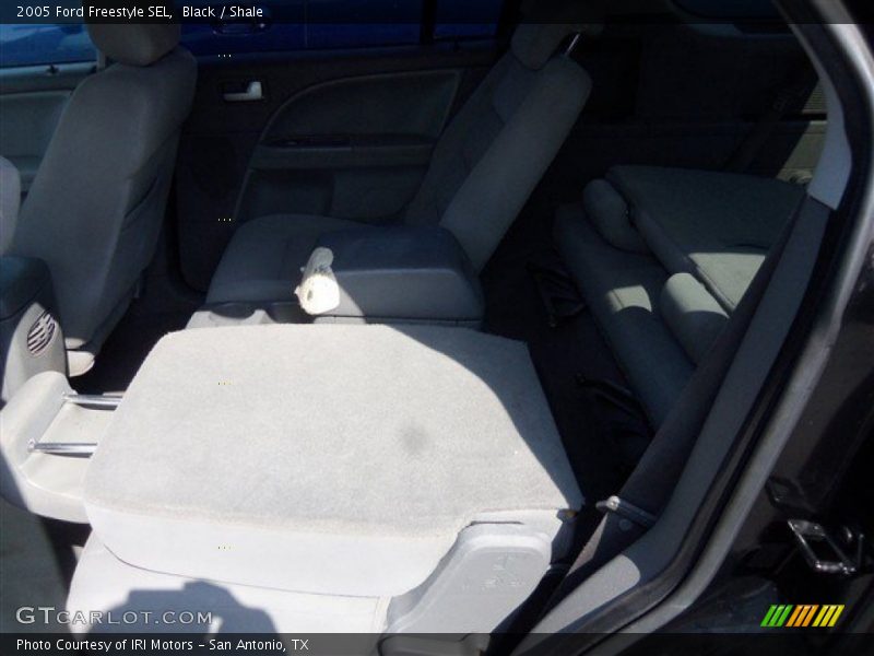 Black / Shale 2005 Ford Freestyle SEL
