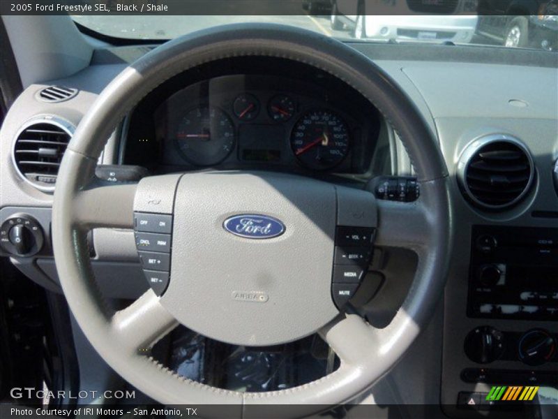 Black / Shale 2005 Ford Freestyle SEL