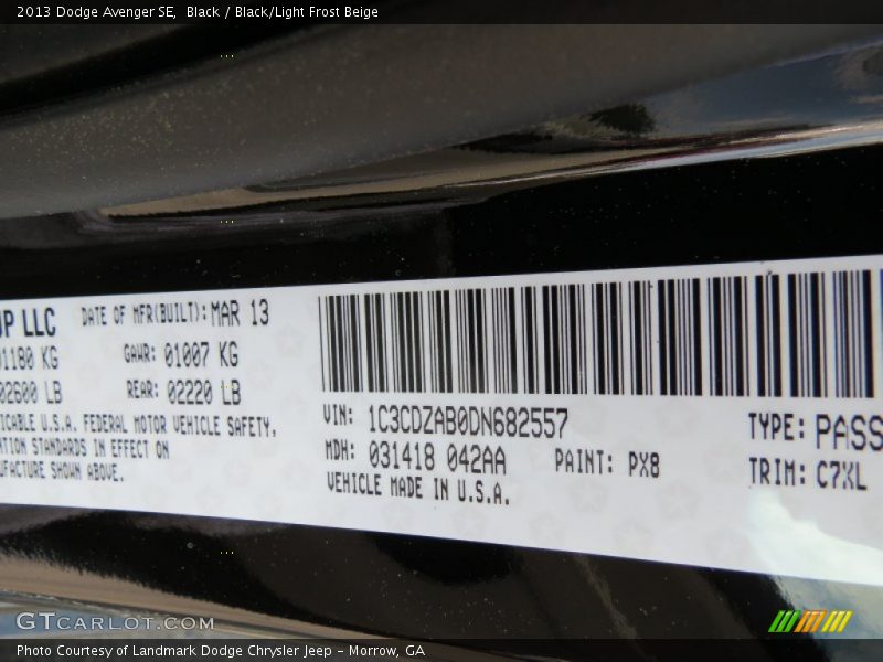 Black / Black/Light Frost Beige 2013 Dodge Avenger SE