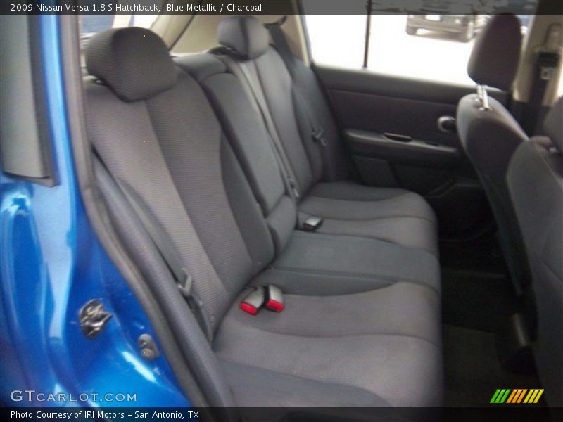 Blue Metallic / Charcoal 2009 Nissan Versa 1.8 S Hatchback