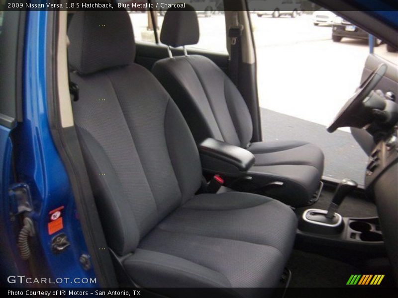 Blue Metallic / Charcoal 2009 Nissan Versa 1.8 S Hatchback