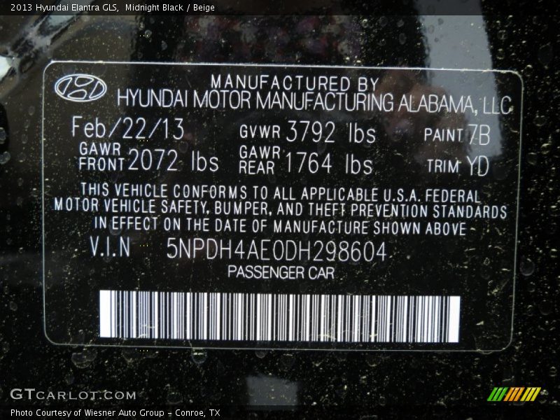 Midnight Black / Beige 2013 Hyundai Elantra GLS