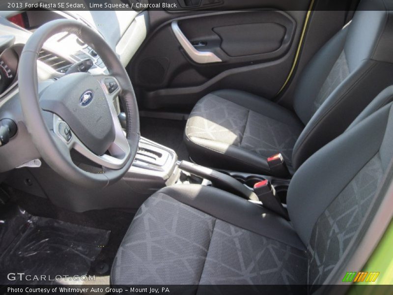 Lime Squeeze / Charcoal Black 2013 Ford Fiesta SE Sedan