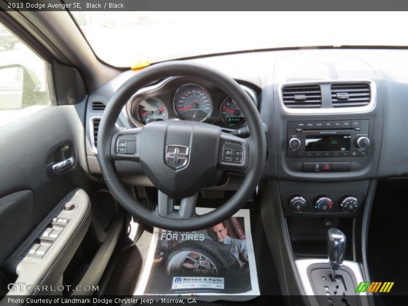 Black / Black 2013 Dodge Avenger SE
