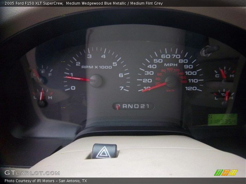 Medium Wedgewood Blue Metallic / Medium Flint Grey 2005 Ford F150 XLT SuperCrew
