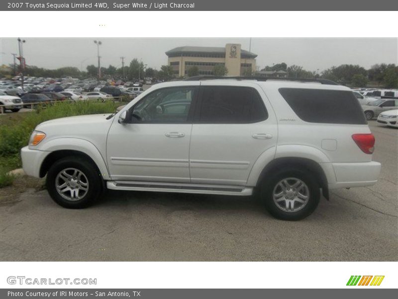 Super White / Light Charcoal 2007 Toyota Sequoia Limited 4WD