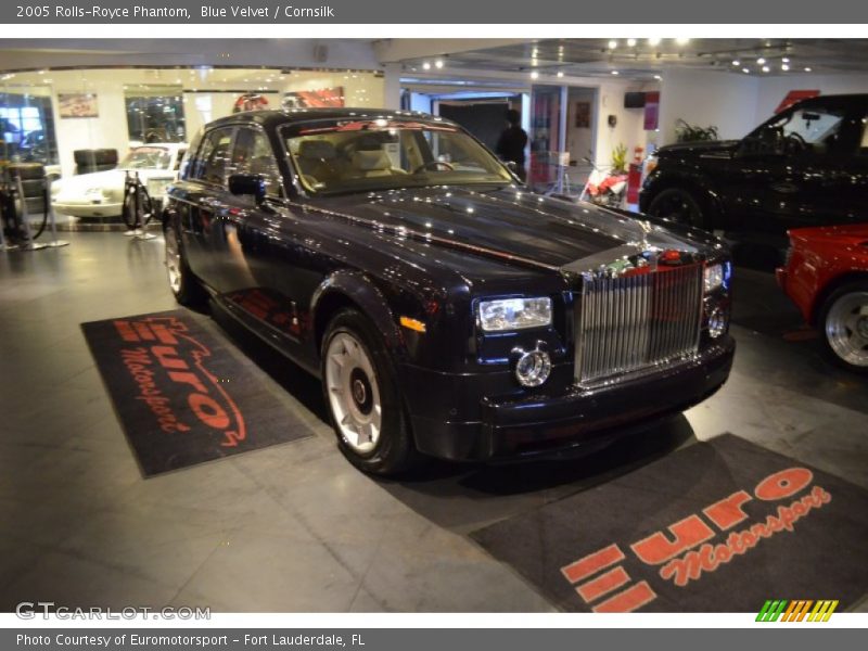 Blue Velvet / Cornsilk 2005 Rolls-Royce Phantom