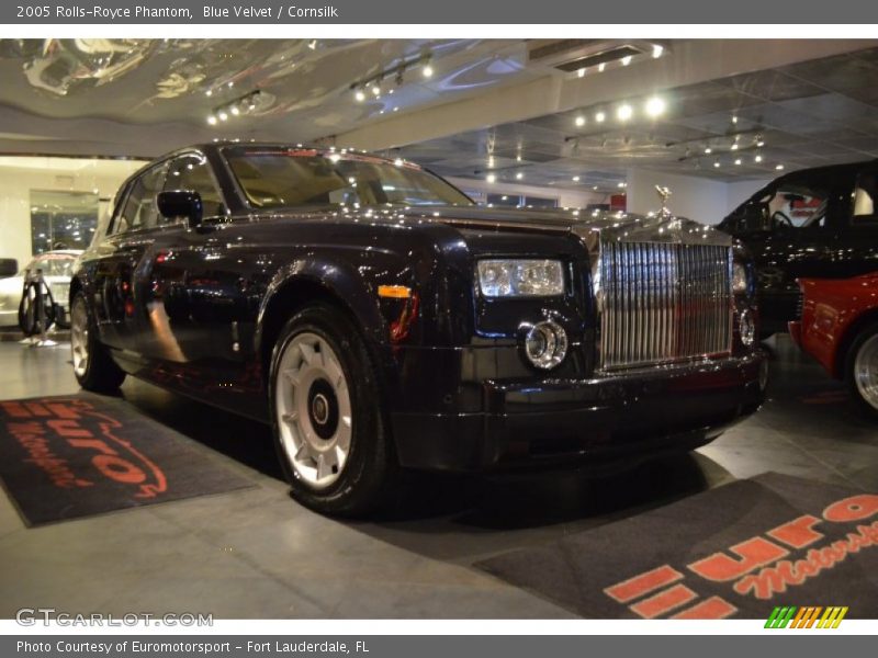 Blue Velvet / Cornsilk 2005 Rolls-Royce Phantom