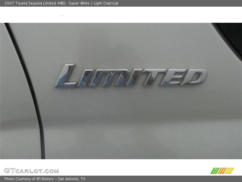 Super White / Light Charcoal 2007 Toyota Sequoia Limited 4WD