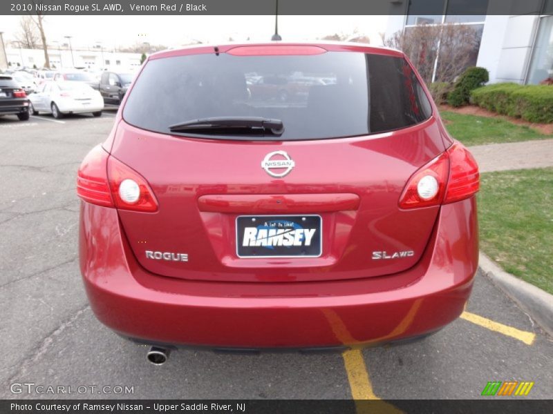 Venom Red / Black 2010 Nissan Rogue SL AWD