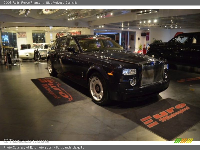 Blue Velvet / Cornsilk 2005 Rolls-Royce Phantom