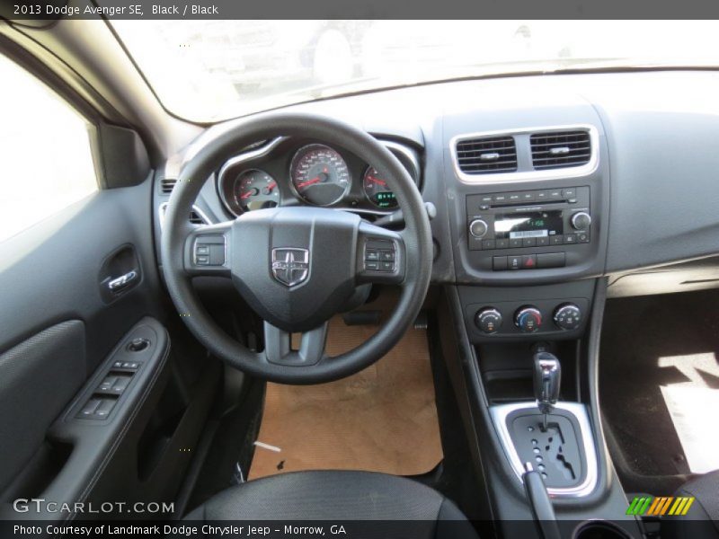 Black / Black 2013 Dodge Avenger SE