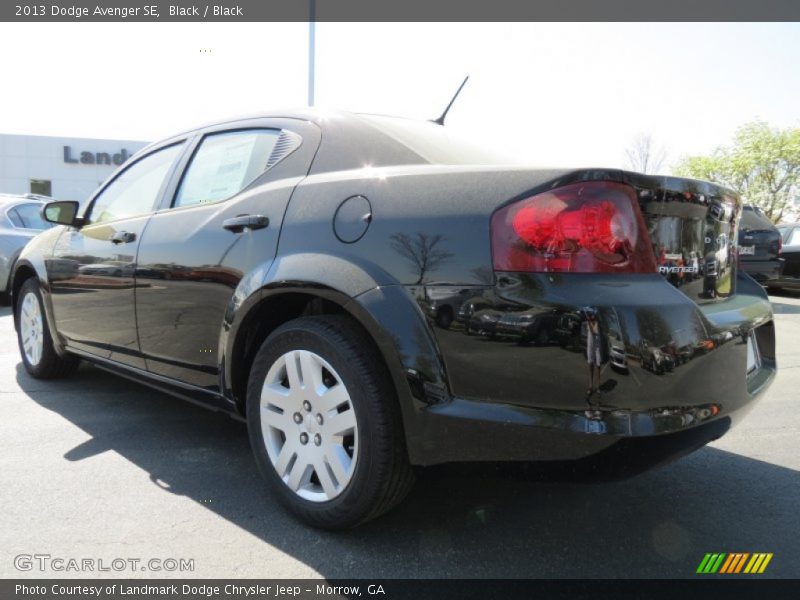 Black / Black 2013 Dodge Avenger SE