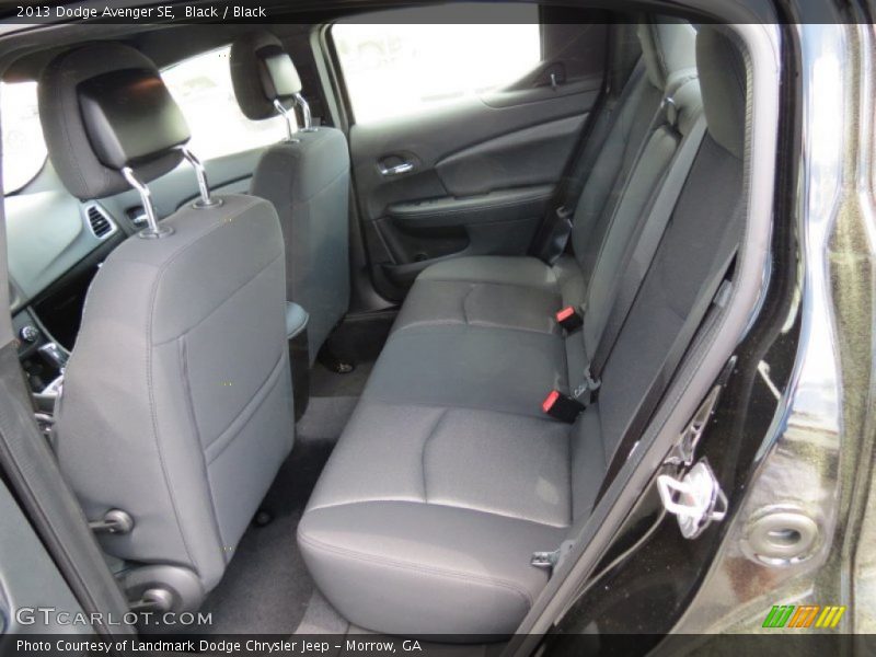 Black / Black 2013 Dodge Avenger SE