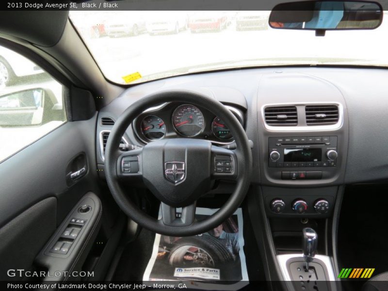 Black / Black 2013 Dodge Avenger SE