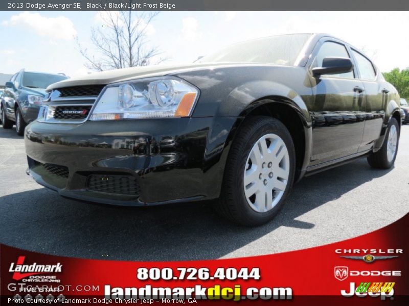 Black / Black/Light Frost Beige 2013 Dodge Avenger SE